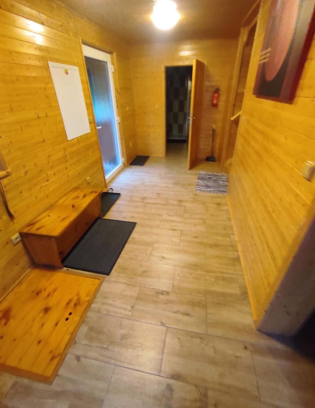 Apartmanova Chata Secanda S Bazenem, U Secske Prehrady Exteriör bild