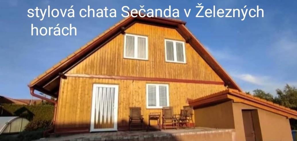 Apartmanova Chata Secanda S Bazenem, U Secske Prehrady Exteriör bild
